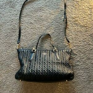 Elegant Black Coach Leather Quilted Handbag